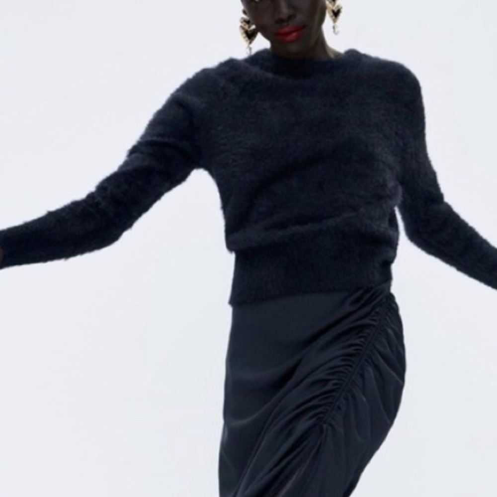 Zara Faux Fur Sweater Black